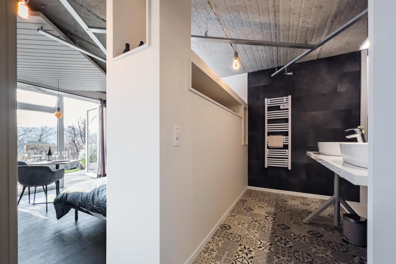 Le Garage Bed & Breakfast ธูส์ ภายนอก รูปภาพ