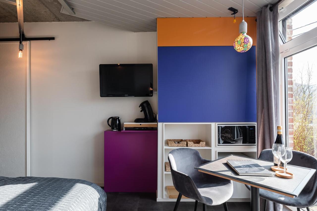 Le Garage Bed & Breakfast ธูส์ ภายนอก รูปภาพ